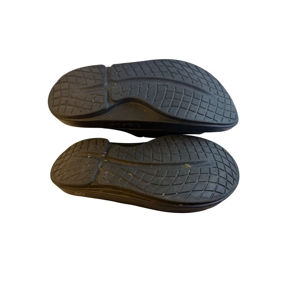 OOFOS OOahh Slide Sandal Black Recovery Footwear OOfoam Men 9 Women 11‎